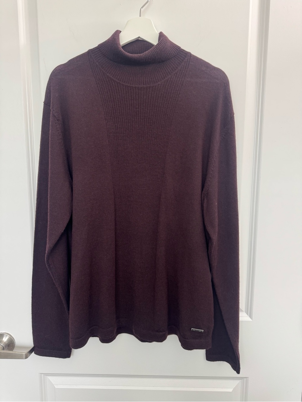 Calvin Klein 100% Extra Fine Merino Wool Turtle Neck Men's Sweater Washable L